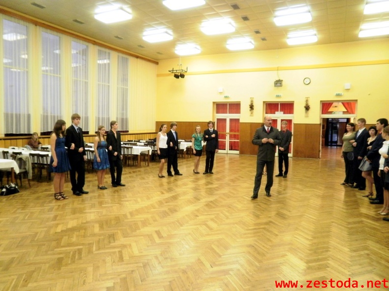tanecni-stod-2010-prvni-lekce-15.jpg