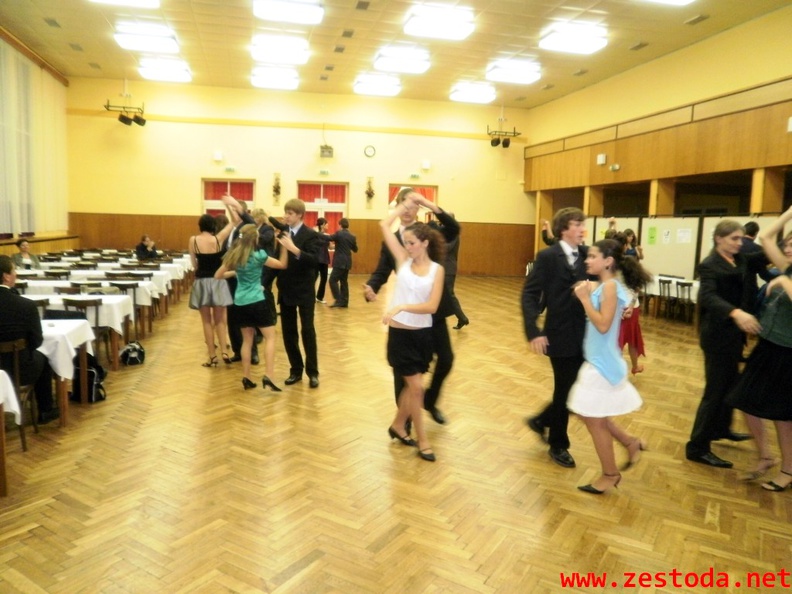 tanecni-stod-2010-prvni-lekce-26
