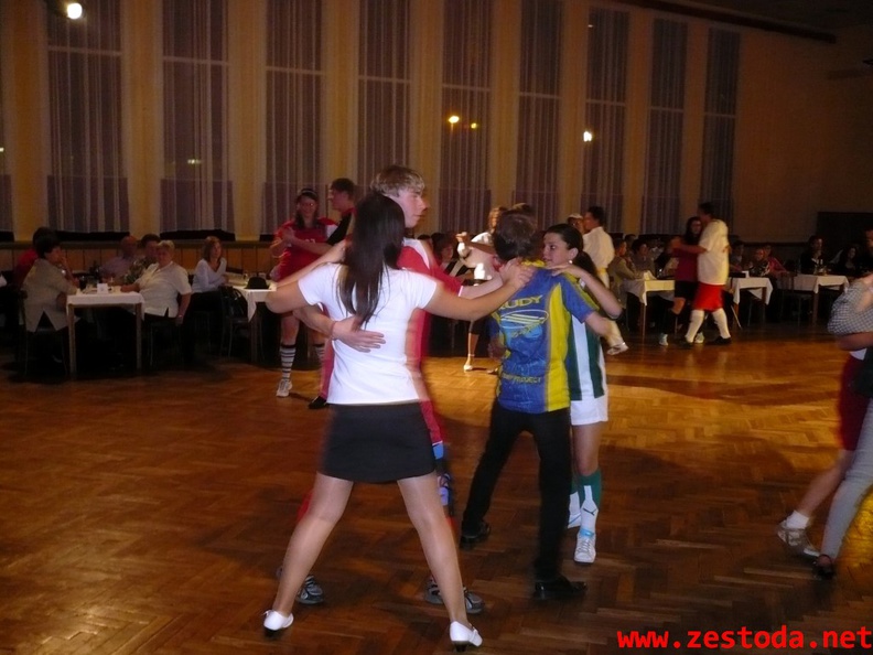 tanecni-stod-2010-prvni-prodlouzena-36