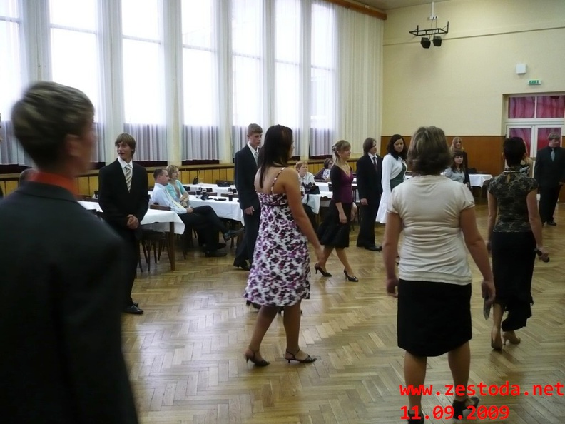 tanecni-stod-2009-prvni-lekce-07