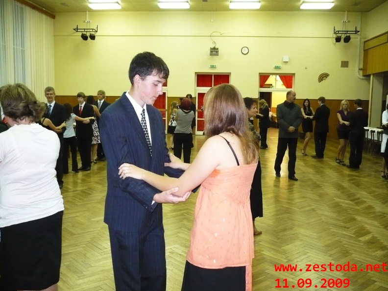 tanecni-stod-2009-prvni-lekce-15