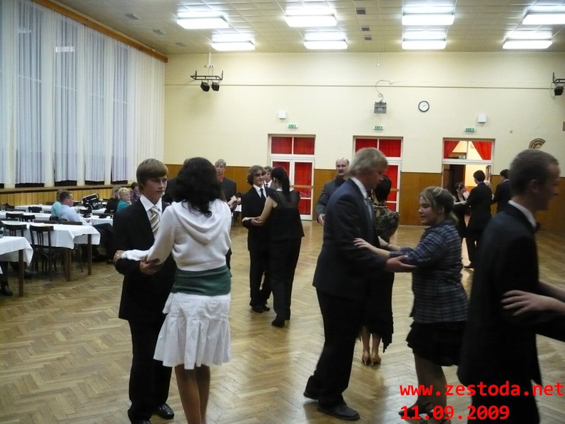 tanecni-stod-2009-prvni-lekce-23
