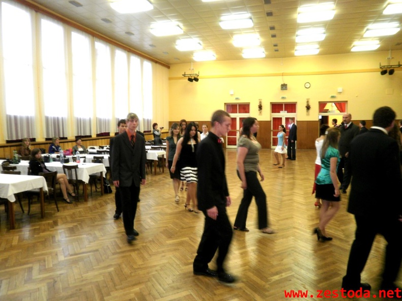tanecni-stod-2010-prvni-lekce-07