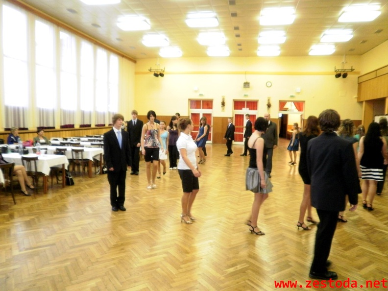 tanecni-stod-2010-prvni-lekce-08
